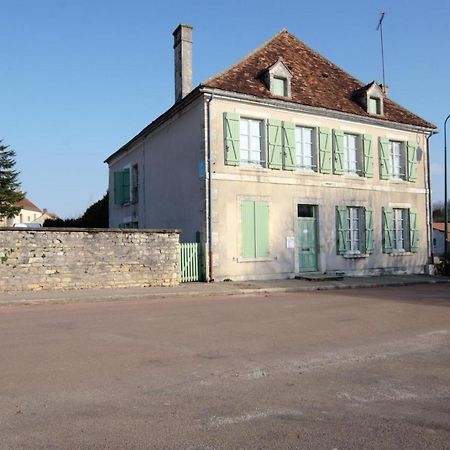 Gite Communal 149 Sainpuits Luaran gambar